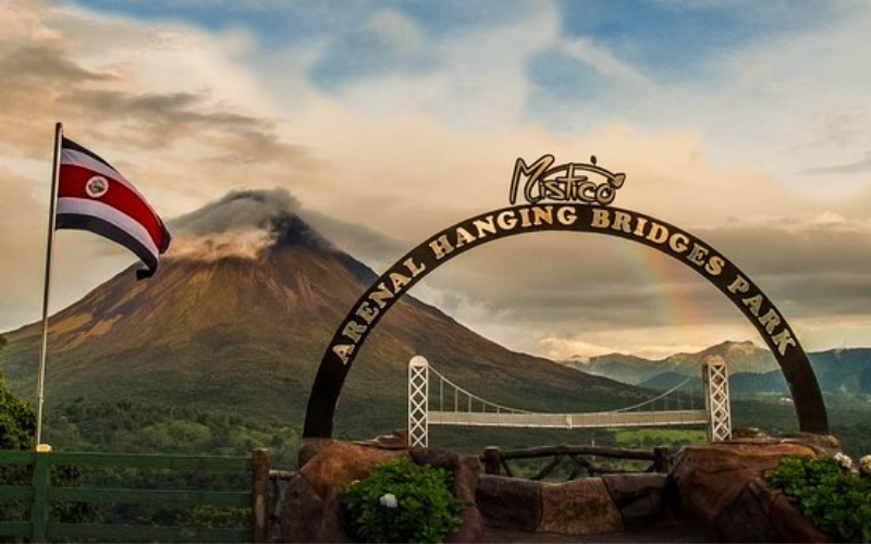 Mistico Hanging Bridges